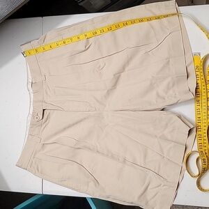 Ben Hogan Golf Shorts. Size 36